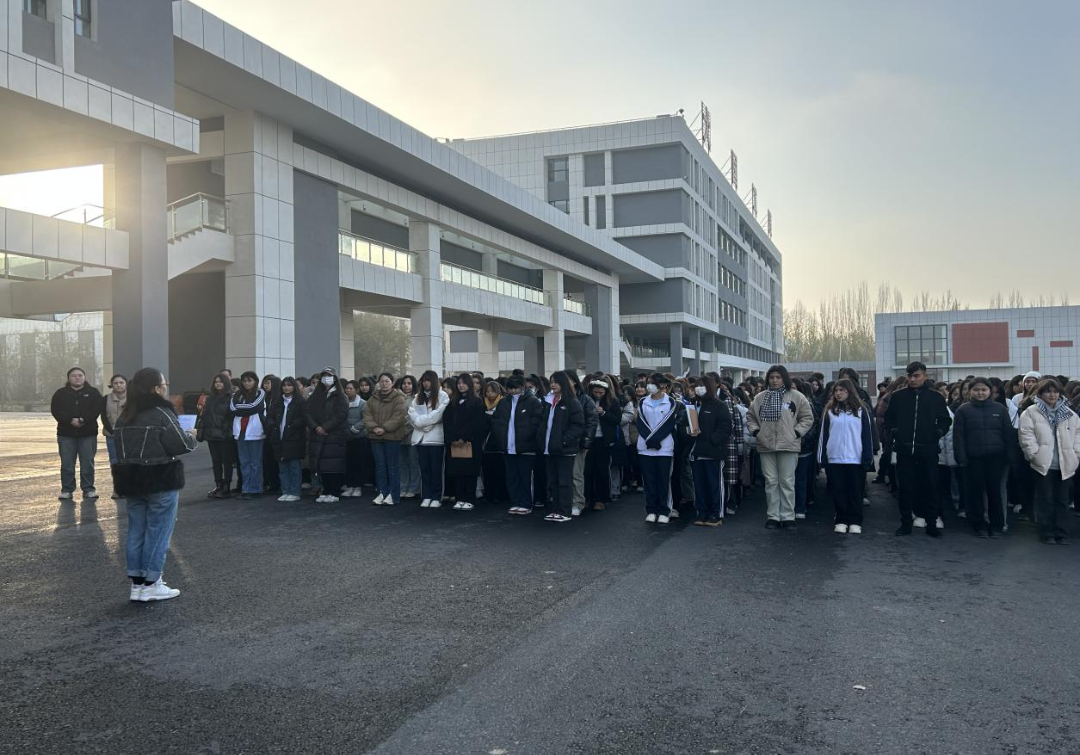 纺织1.png 图片